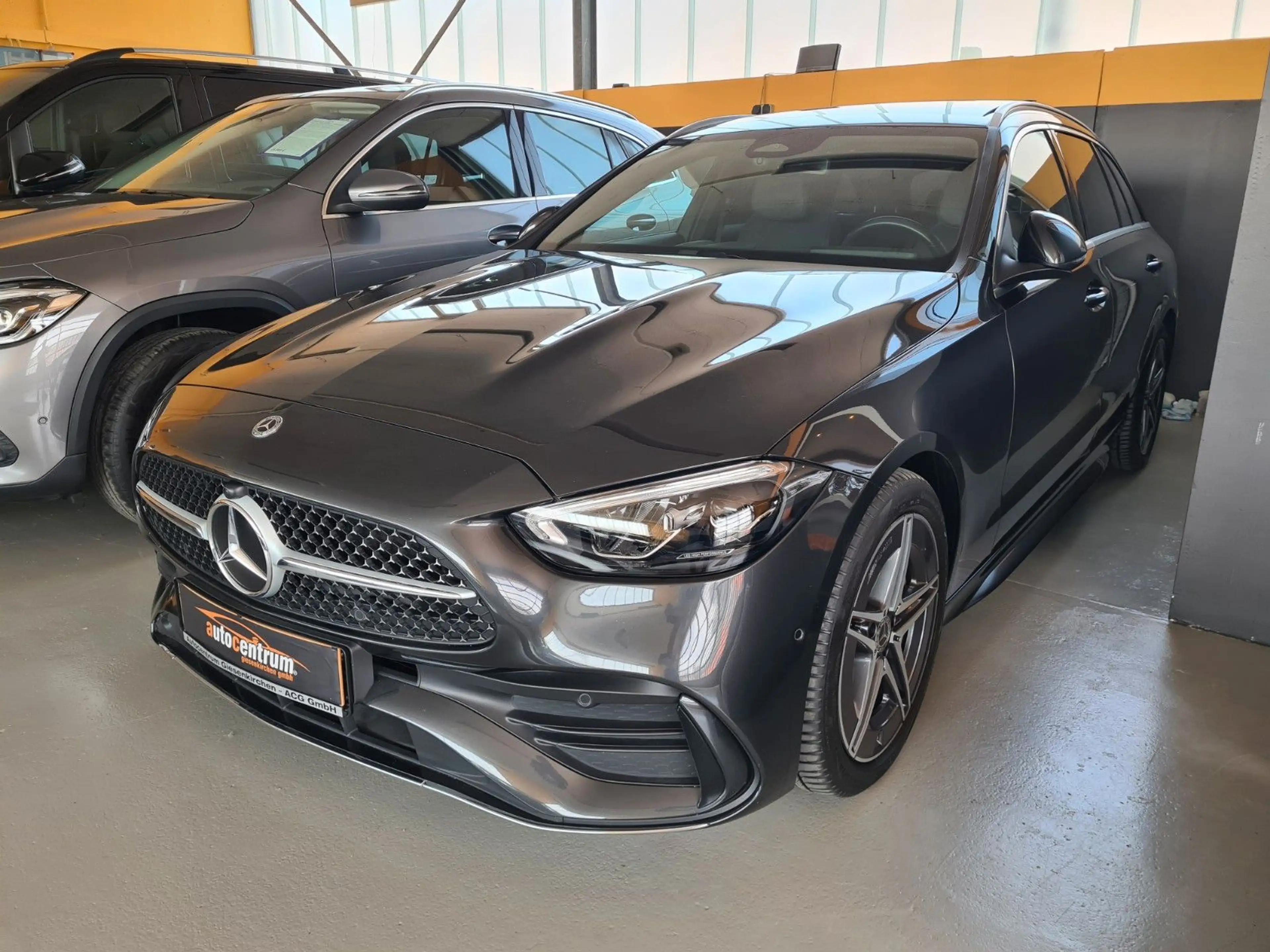 Mercedes-Benz C 300 d T 2x AMG*Leder*Pano*AHK*RFK*Ambiete+