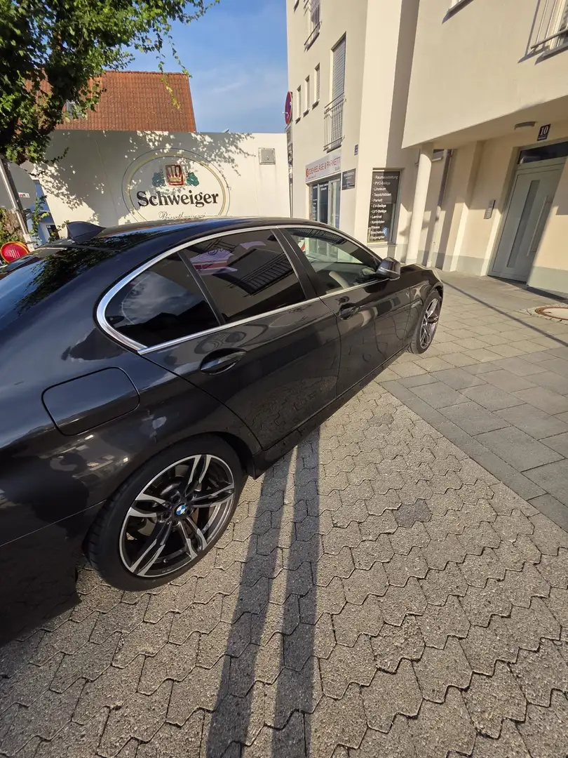 BMW 520 520d Gran Turismo Aut. Grau - 2