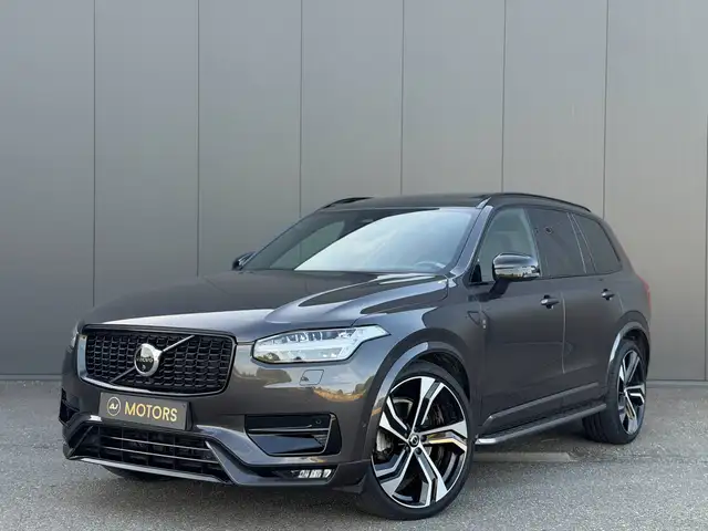 Volvo XC90 B5 235cv 7 places - R-Design - Pano - Bowers - TVA