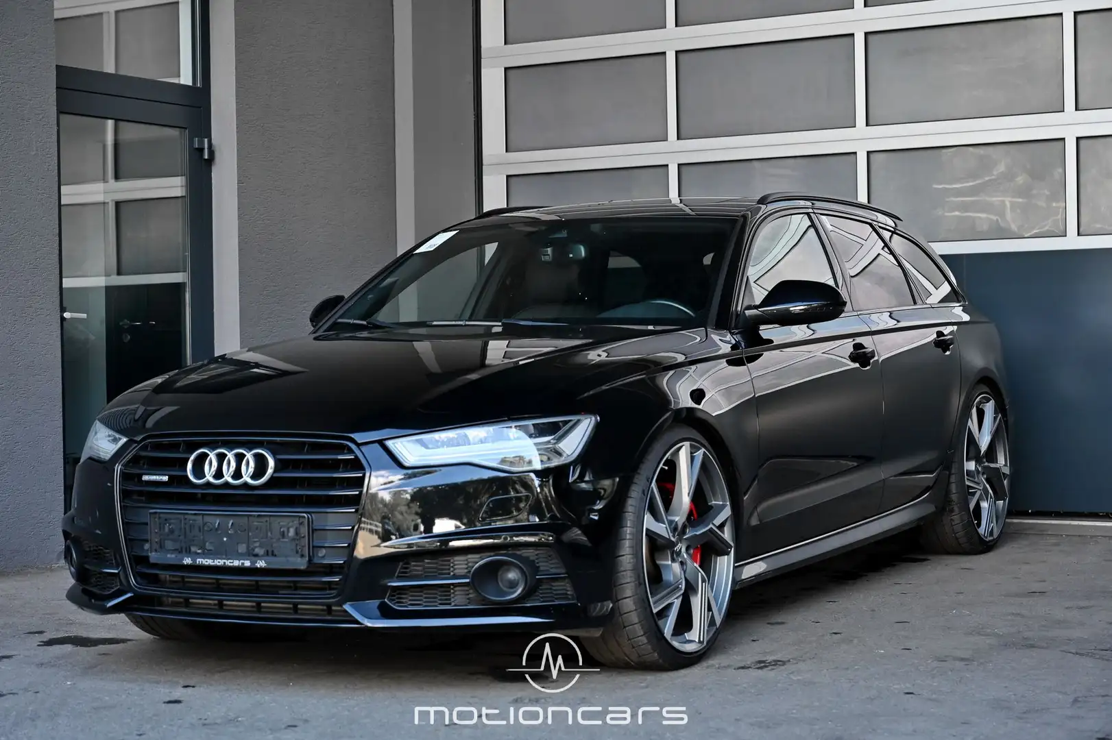 Audi A6 Avant 3.0 TDI quattro competition Schwarz - 1