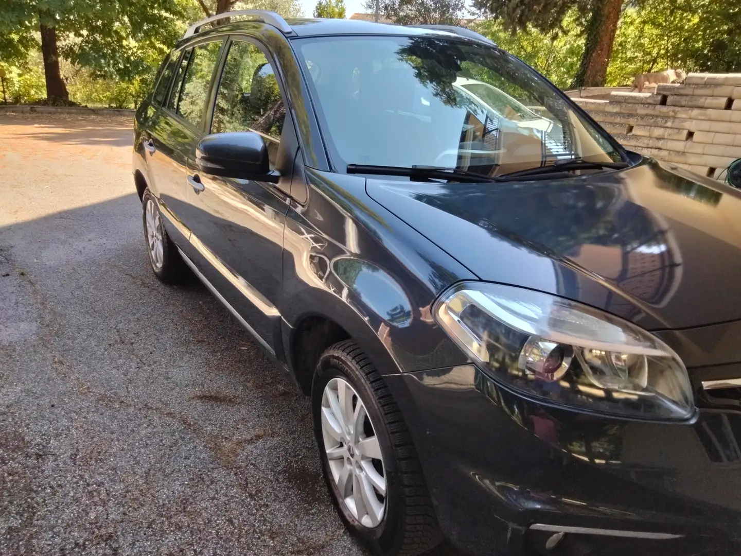 Renault Koleos Koleos 2.0 dci Dynamique esm 4x4 150cv Negru - 2