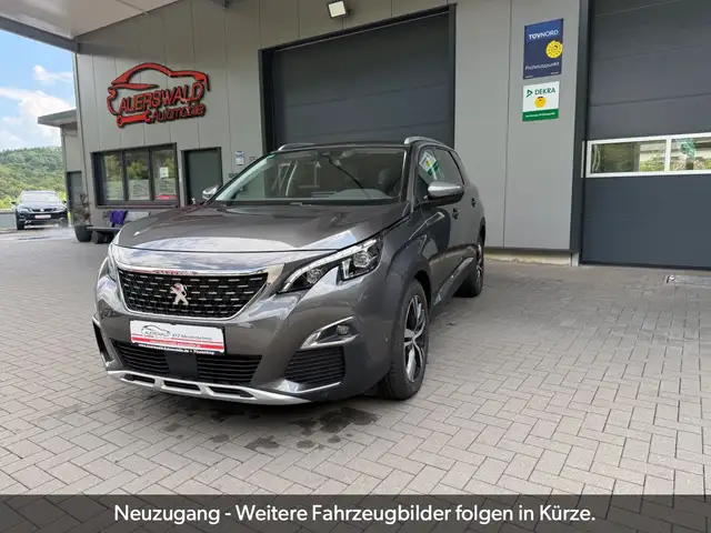 Peugeot 5008 Allure 7 Sitze *360 ° *App *Sport *AHK