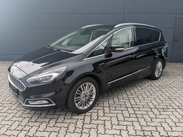 Ford S-Max 2.0l Vignale AWD Leder AHK Kamera LED