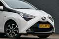 Toyota Aygo 1.0 VVT-i X-Joy Cabrio | Carplay | Climaat Control Wit - thumbnail 26