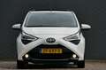 Toyota Aygo 1.0 VVT-i X-Joy Cabrio | Carplay | Climaat Control Wit - thumbnail 23