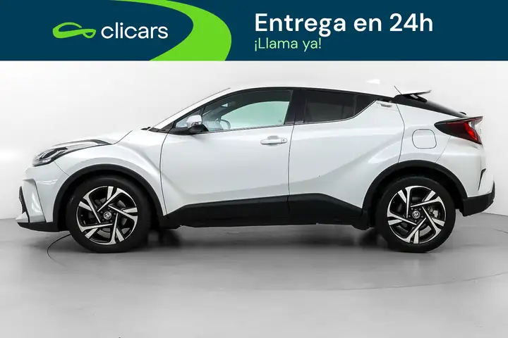 Toyota C-HR 2022, foto 8