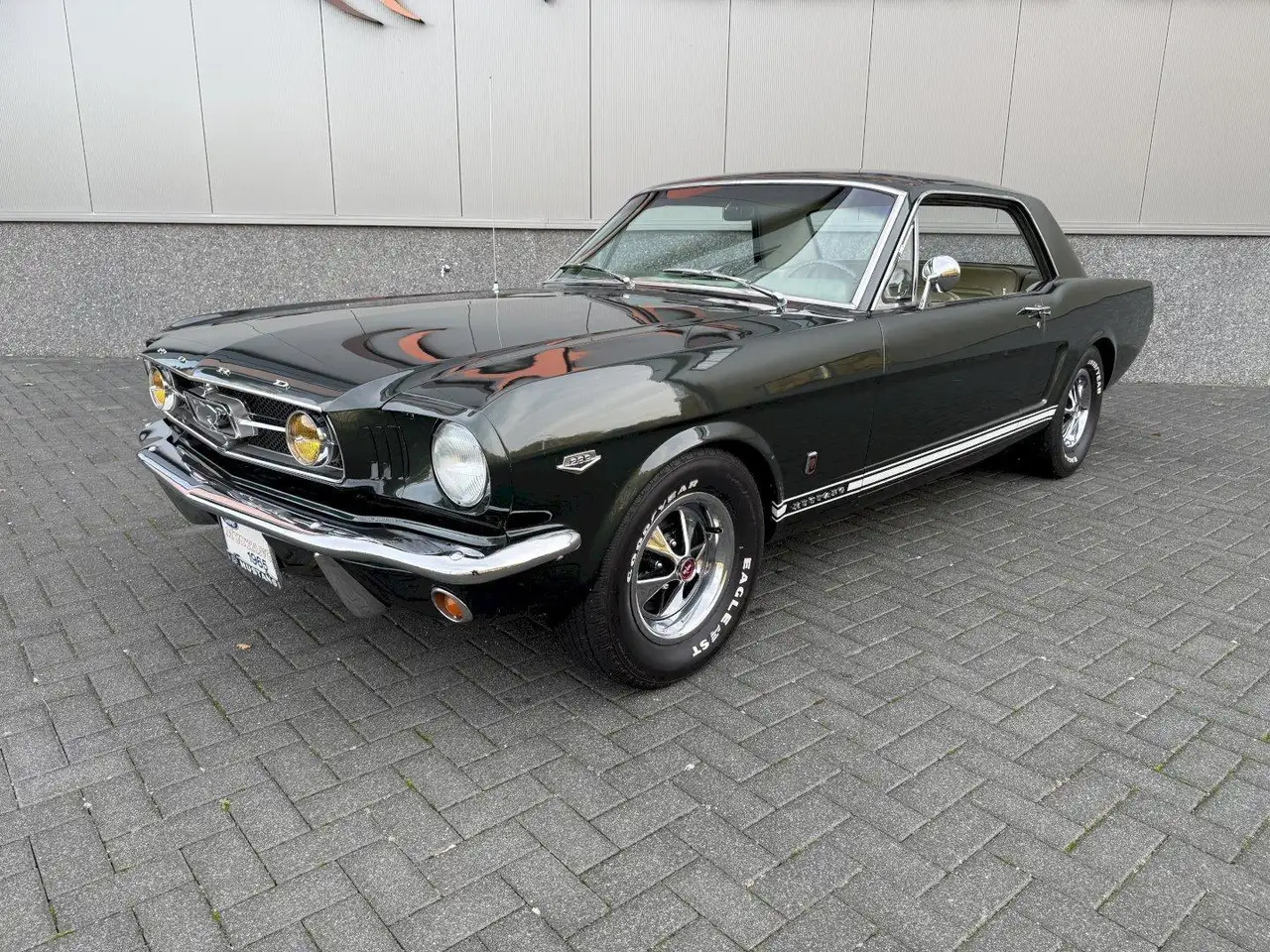 Ford Mustang Coupe K-Code, foto 2