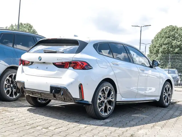 BMW M view 2