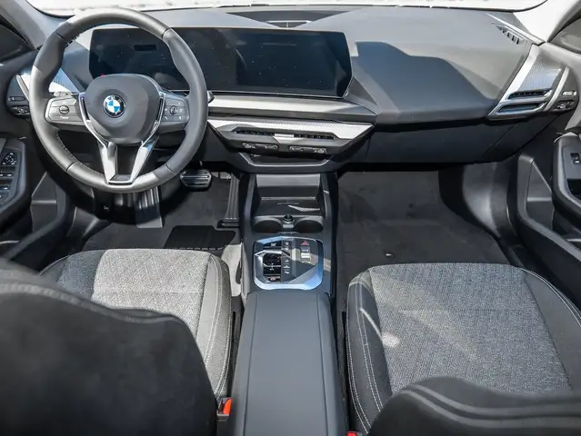 BMW M view 8