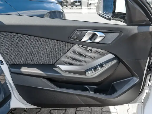 BMW M view 11