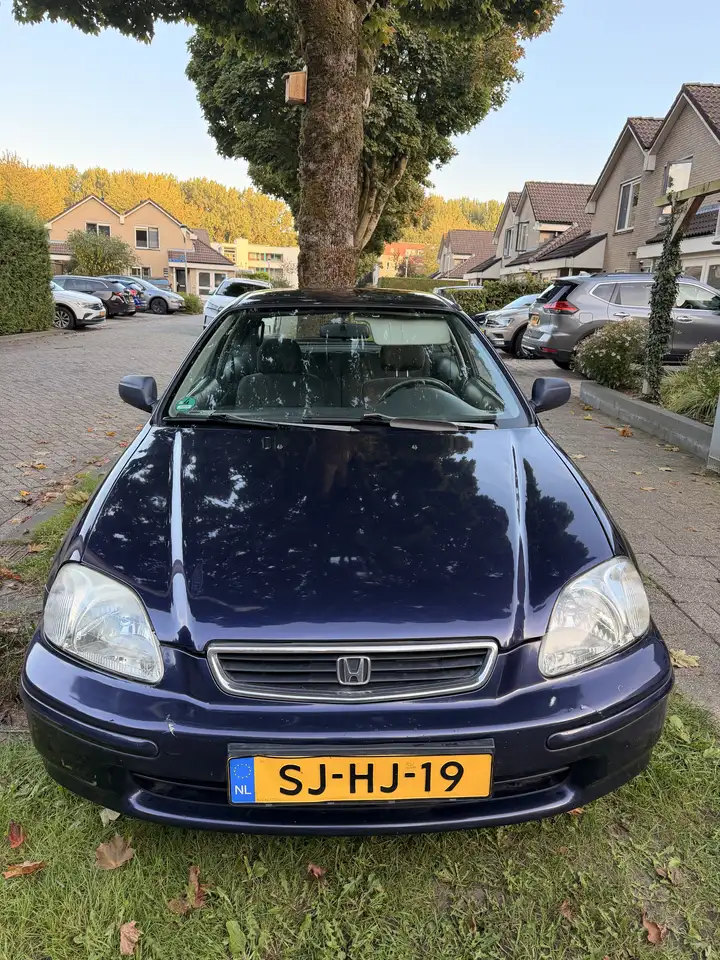 Honda Civic 1.4i S, foto 2