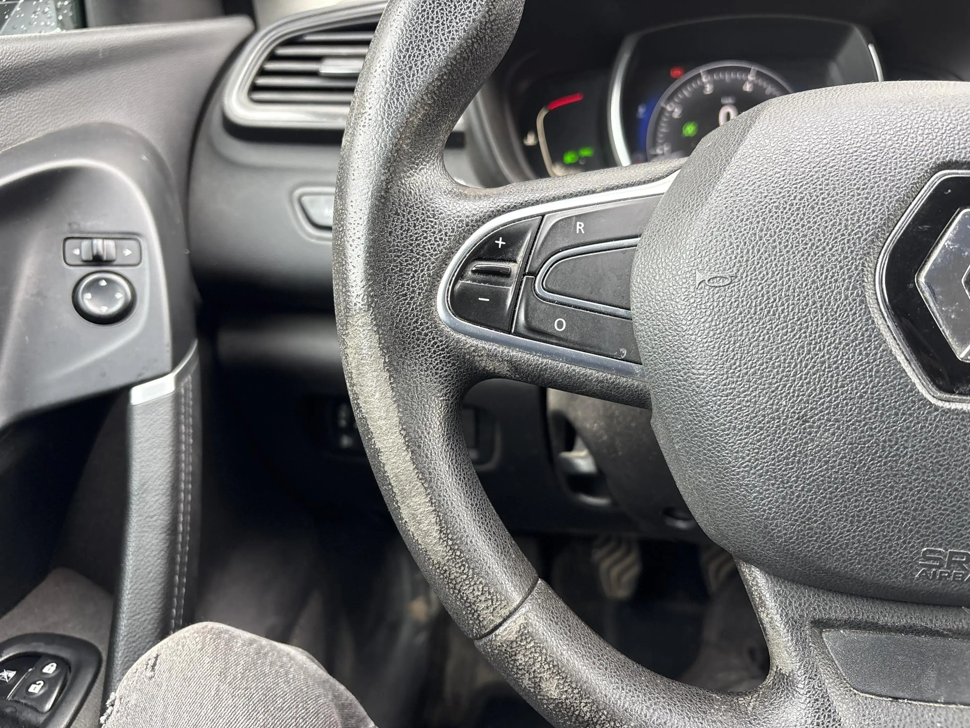 Renault Kadjar 1.2 TCe Life | Cruise | Climate | Trekhaak | — photo 10