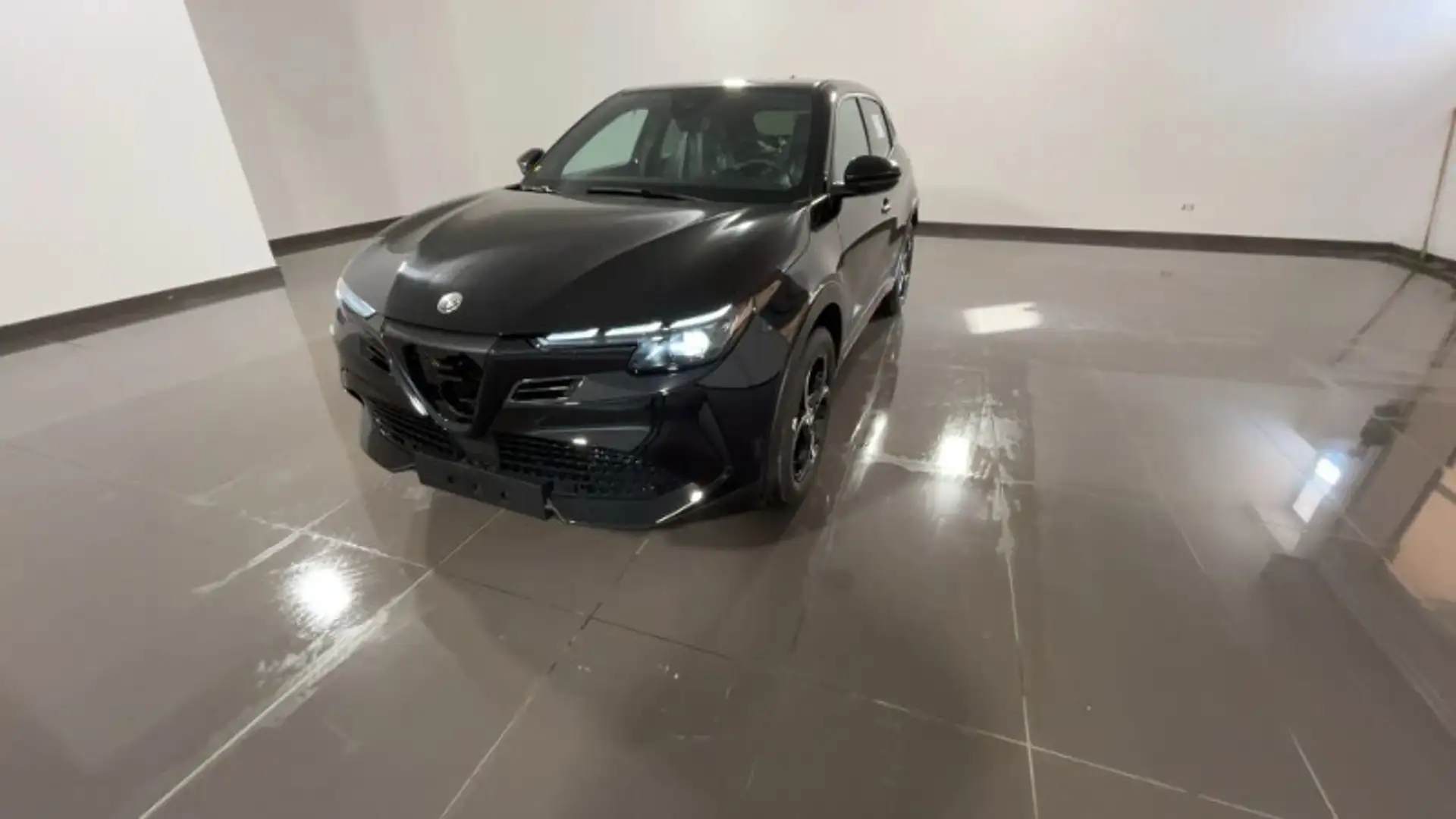 Alfa Romeo Junior Junior 1.2 136 CV Hybrid eDCT6 Speciale Nero - 1