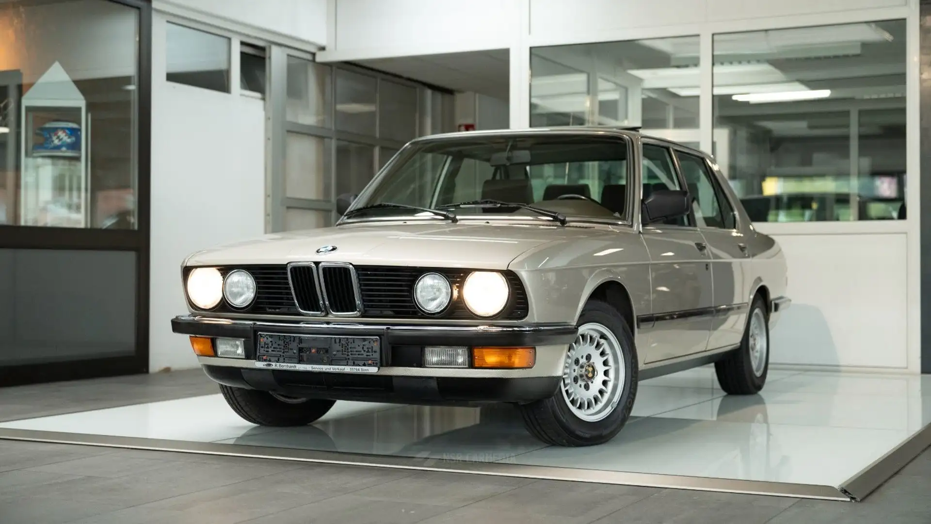 BMW 525 e Schiebedach Standheiz. 2. Hand Top Zustand! Oro - 2