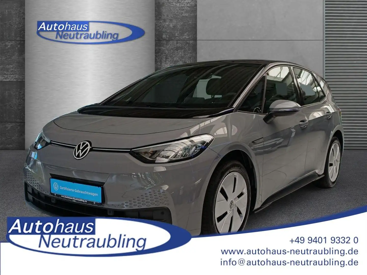 Volkswagen ID.3 45 KWh "PURE PERFORMANCE" 150 PS DSG+NAVI+PDC+LED+ Grau - 1