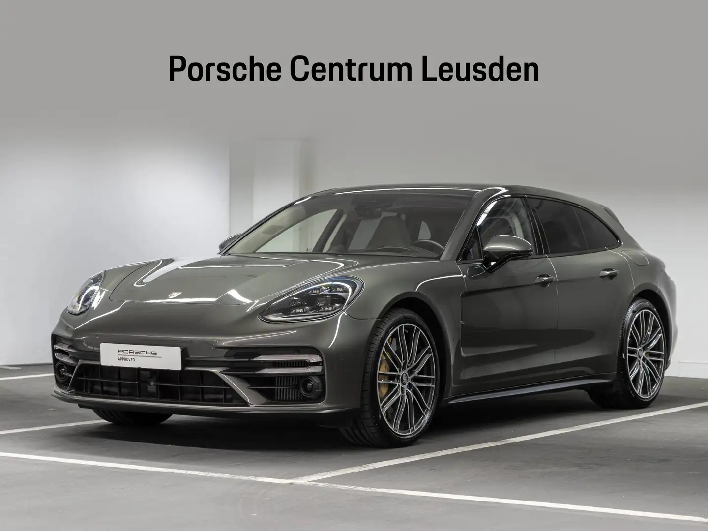 Porsche Panamera Turbo S E-Hybrid Sport Turismo Groen - 1