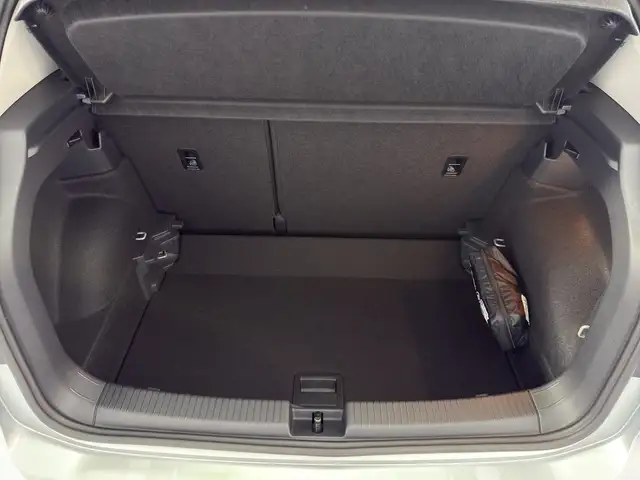 Volkswagen T-Cross view 15