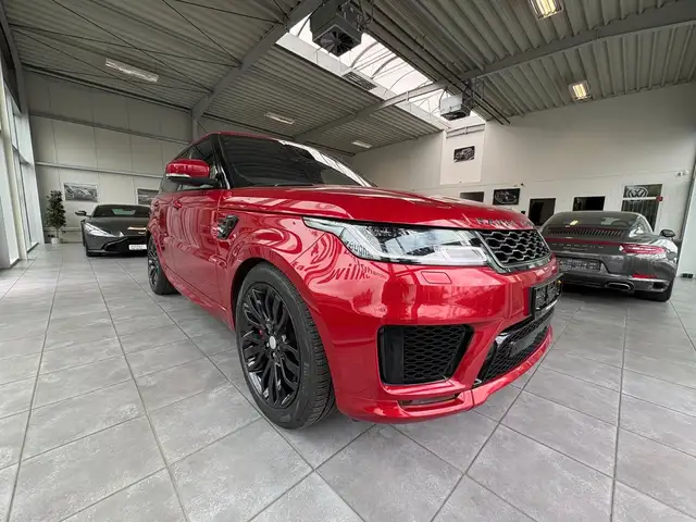 Land Rover Range Rover Sport P400e Hse view 4