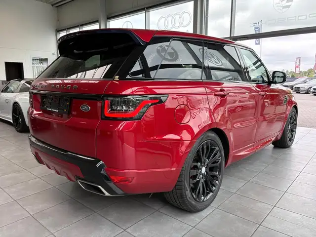 Land Rover Range Rover Sport P400e Hse view 7