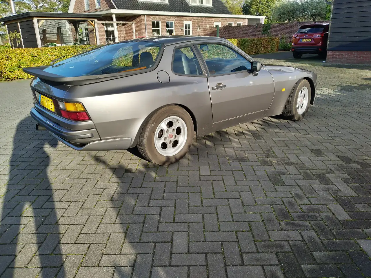 Porsche 944 2.5 Coupé, foto 2