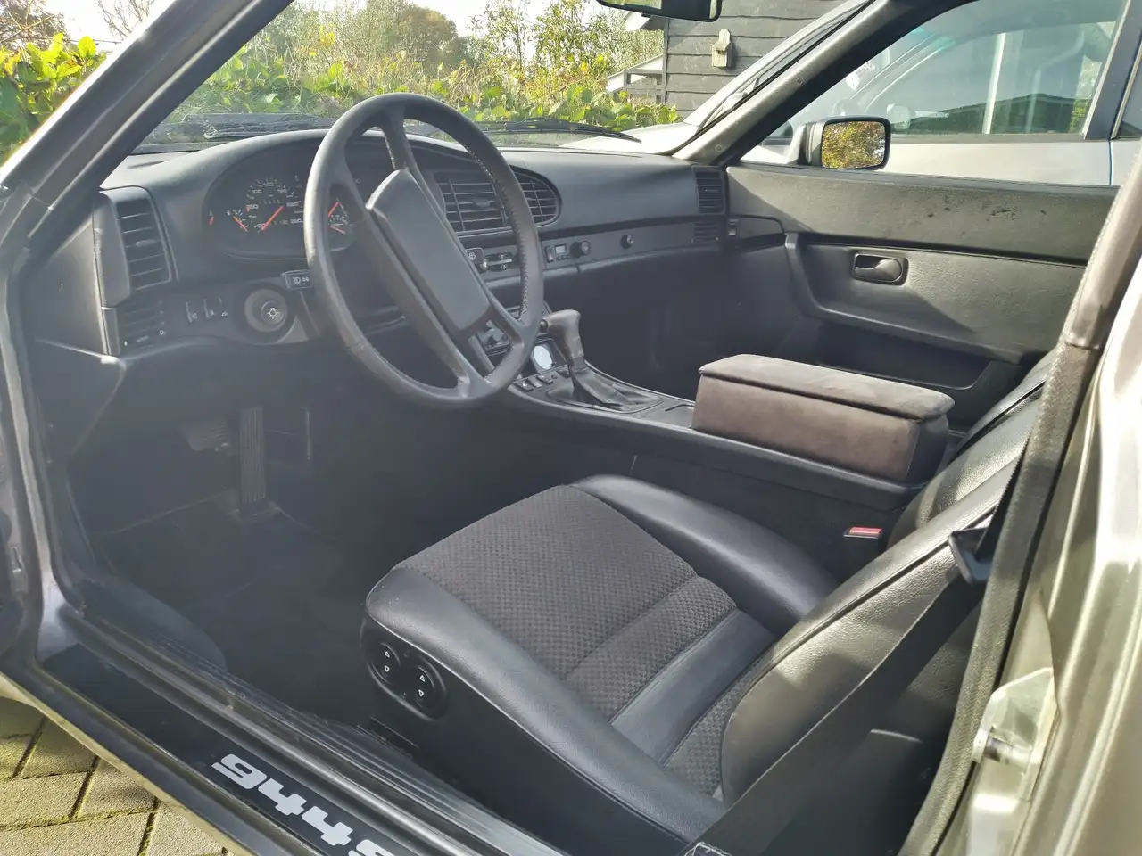 Porsche 944 2.5 Coupé, foto 5