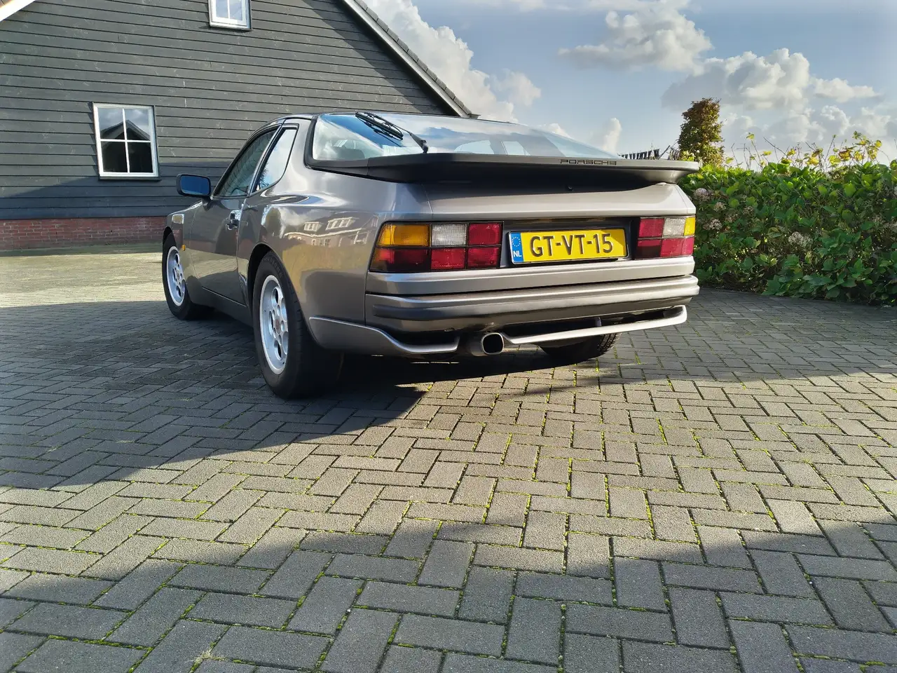 Porsche 944 2.5 Coupé, foto 3