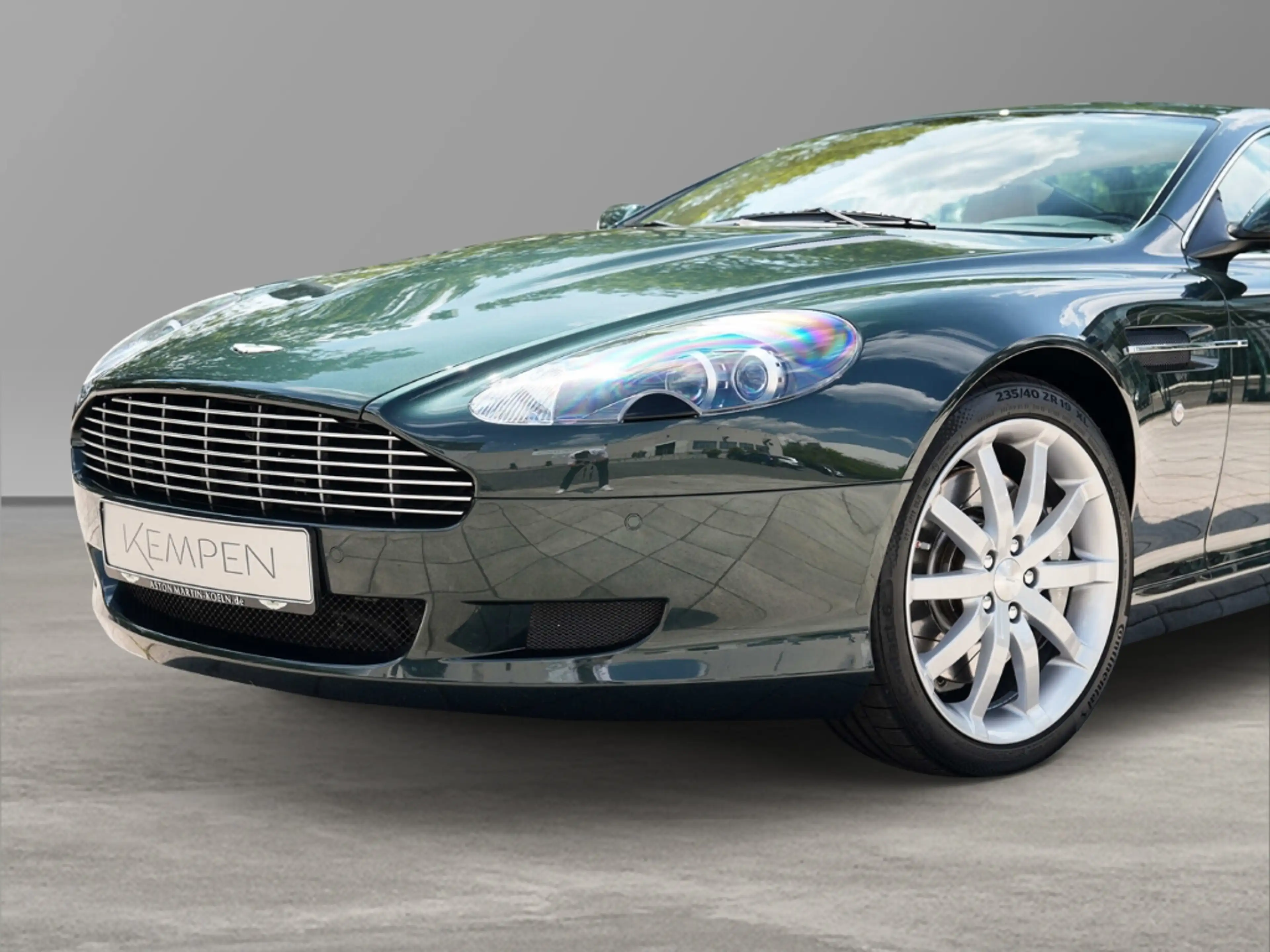 Aston Martin DB9 Ghilles Green / Sandstorm nur 21699km — photo 10