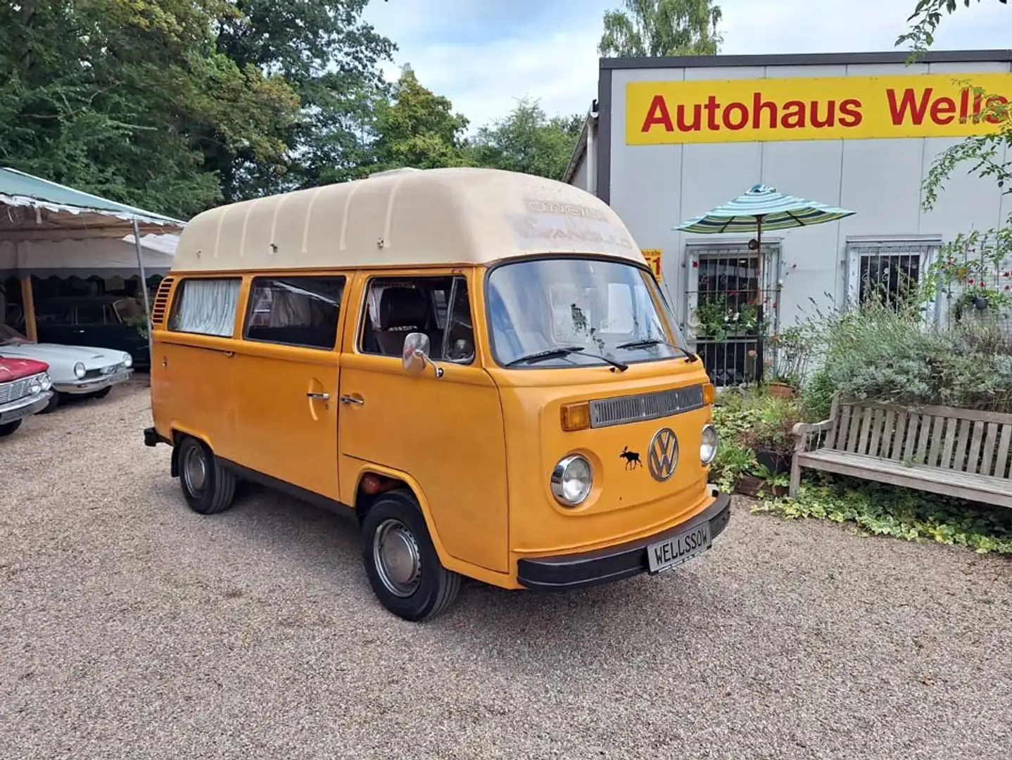 Volkswagen T2 T2 So.Kfz Wohnmobil Hochdach TÜV NEU + H-Kennz. Oranžová - 1