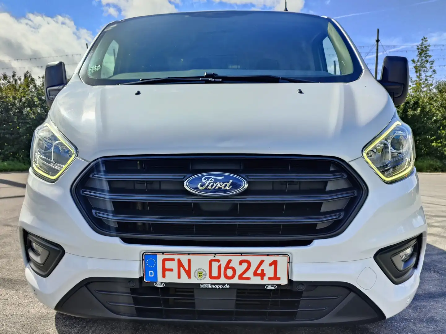 Ford Transit Custom 280 L1 Trend / KLIMA / REGALE / TÜV NEU Weiß - 2