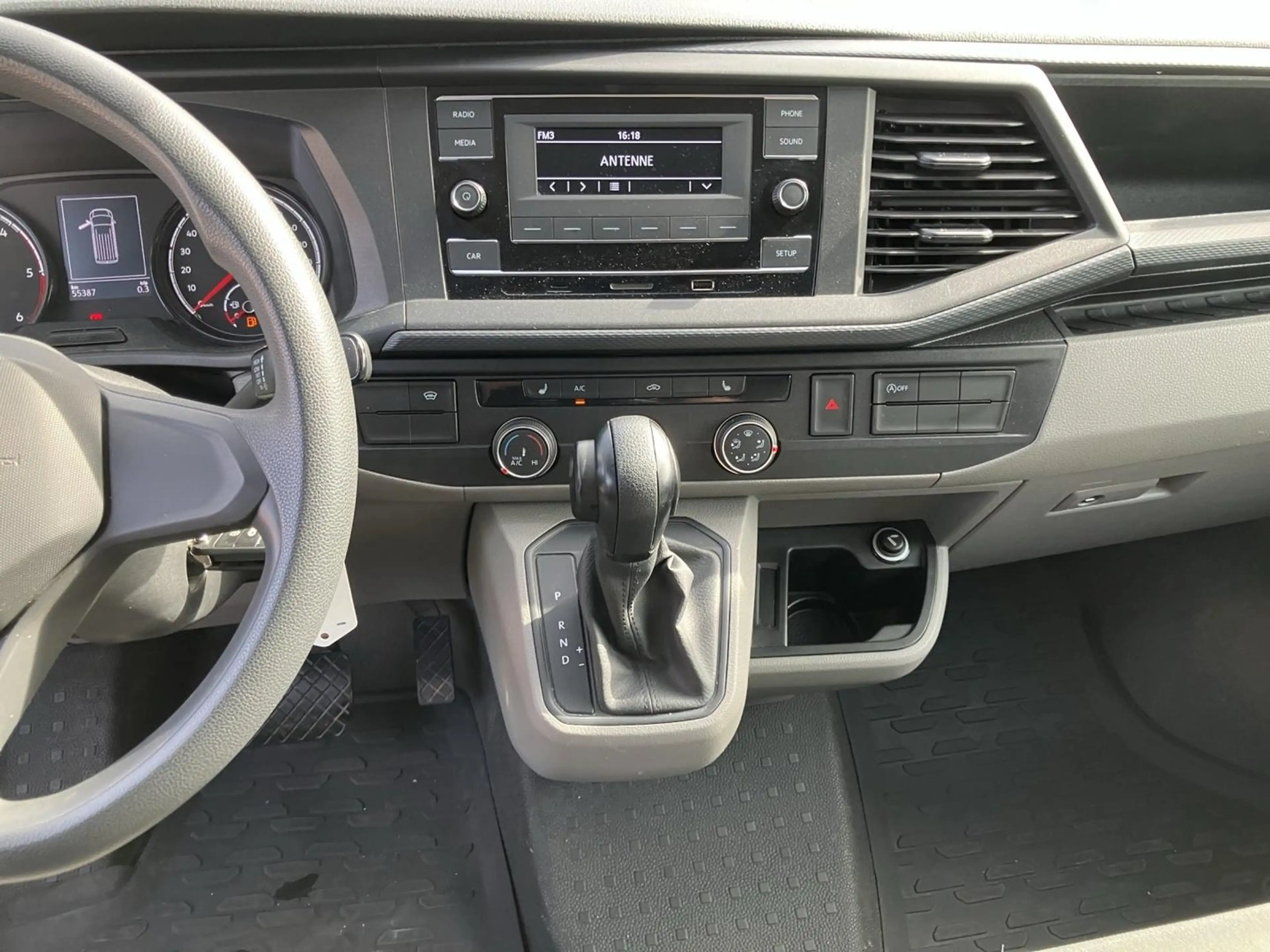 Volkswagen T6.1 Transporter VW Transporter T6.1 Kastenwagen TDI — photo 12