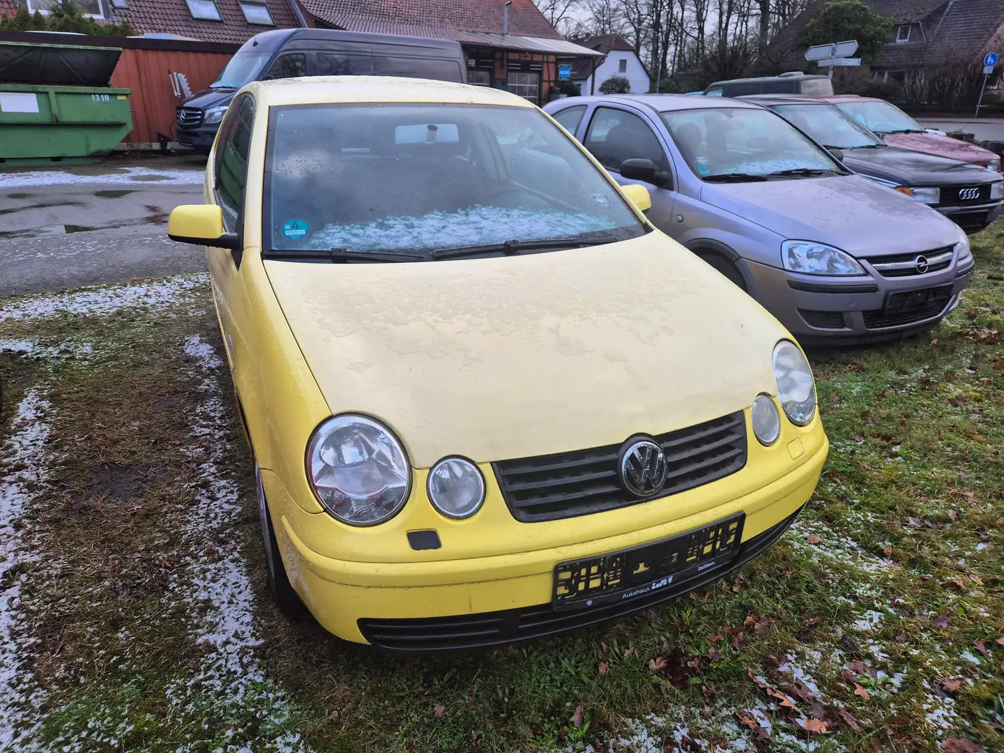 Volkswagen Polo Polo IV  3-Türer 1.4 Comfortline Gelb - 2