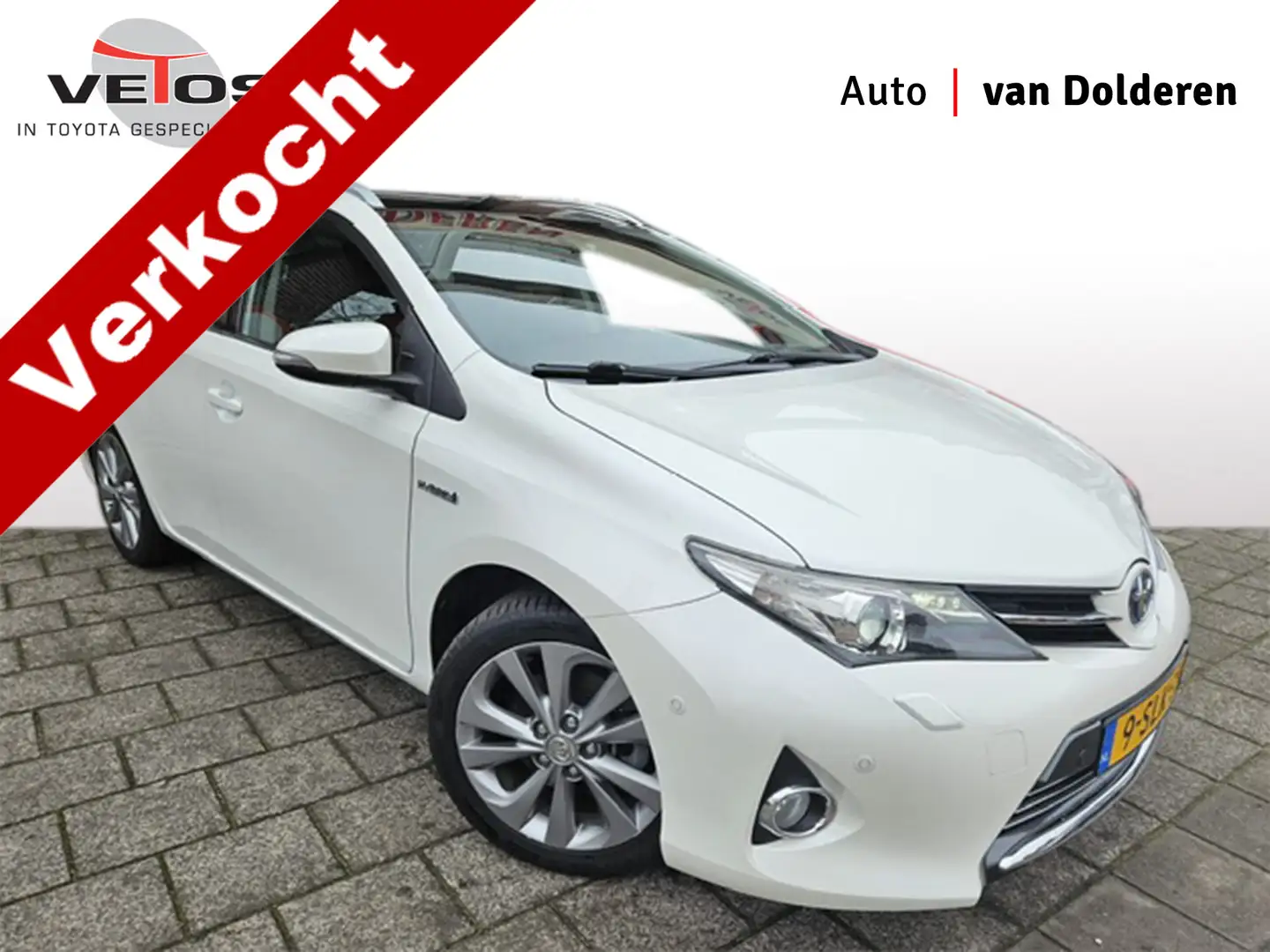 Toyota Auris Touring Sports 1.8 Hybrid Lease Pro Led/Pano/PDC Wit - 1