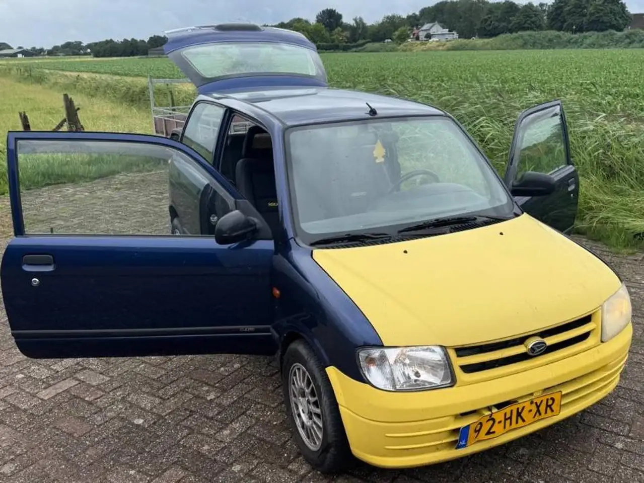 Daihatsu Cuore 1.0-12V STi, foto 8