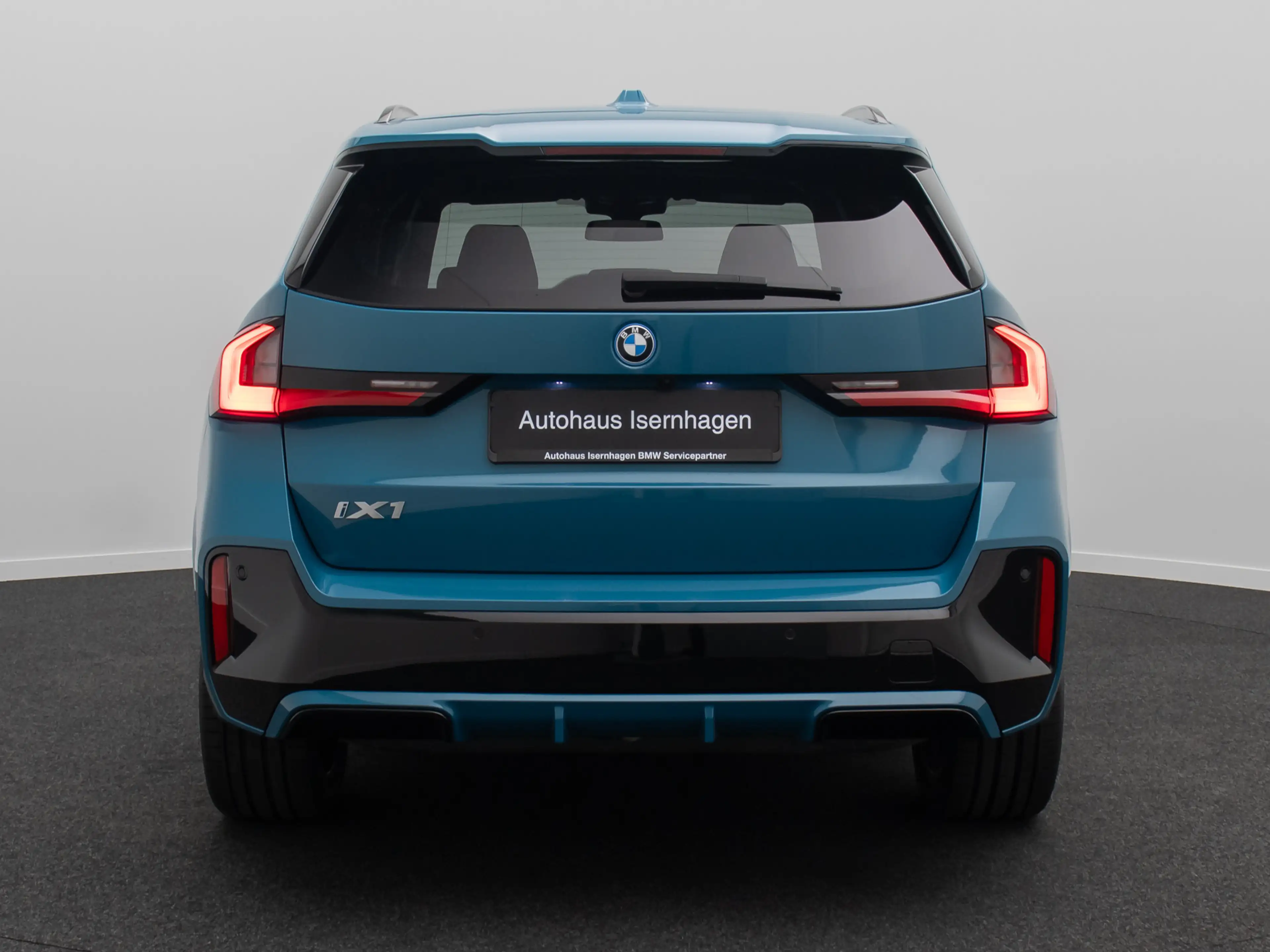 BMW iX1 M Sport Panorama 360°HUD DAB H K 19Zoll — photo 8