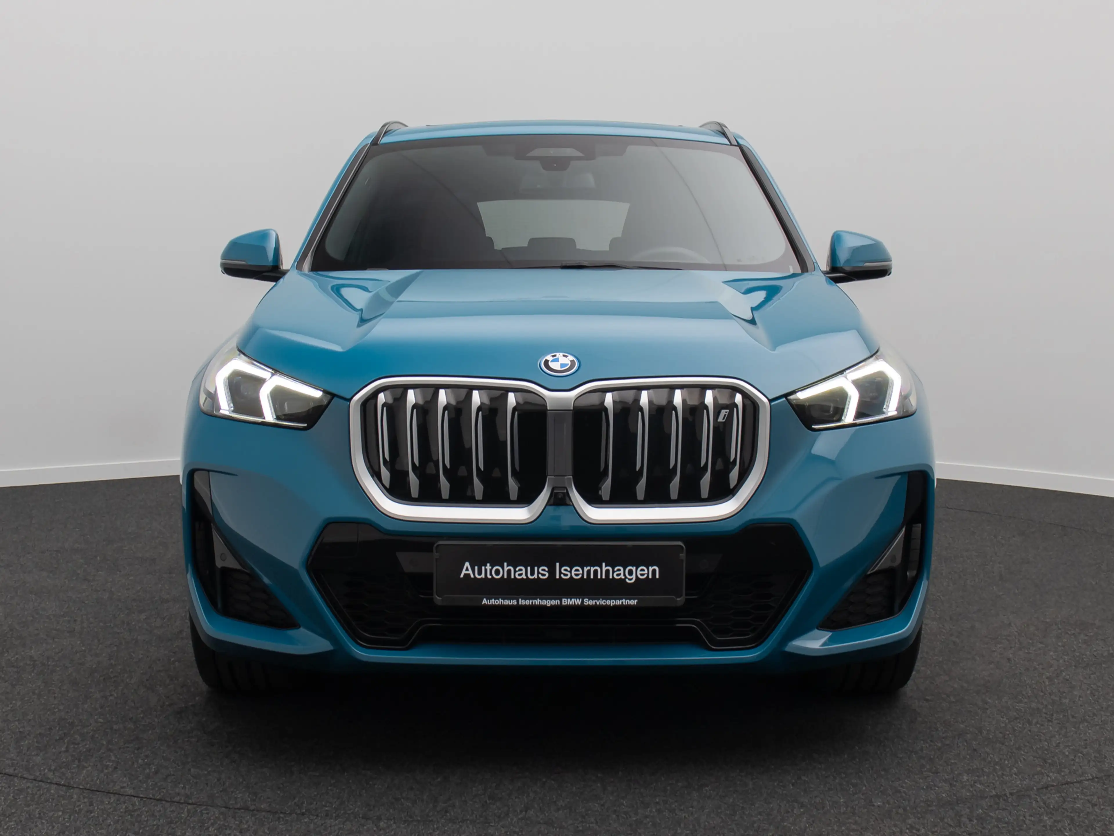 BMW iX1 M Sport Panorama 360°HUD DAB H K 19Zoll — photo 2