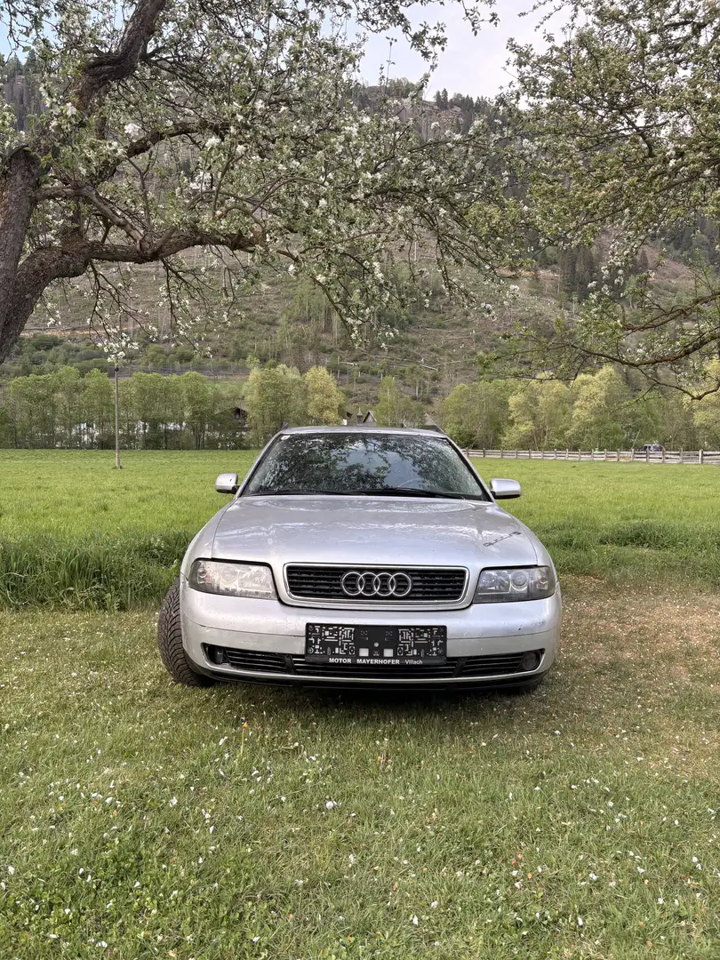 Audi A4 allroad Silber - 2
