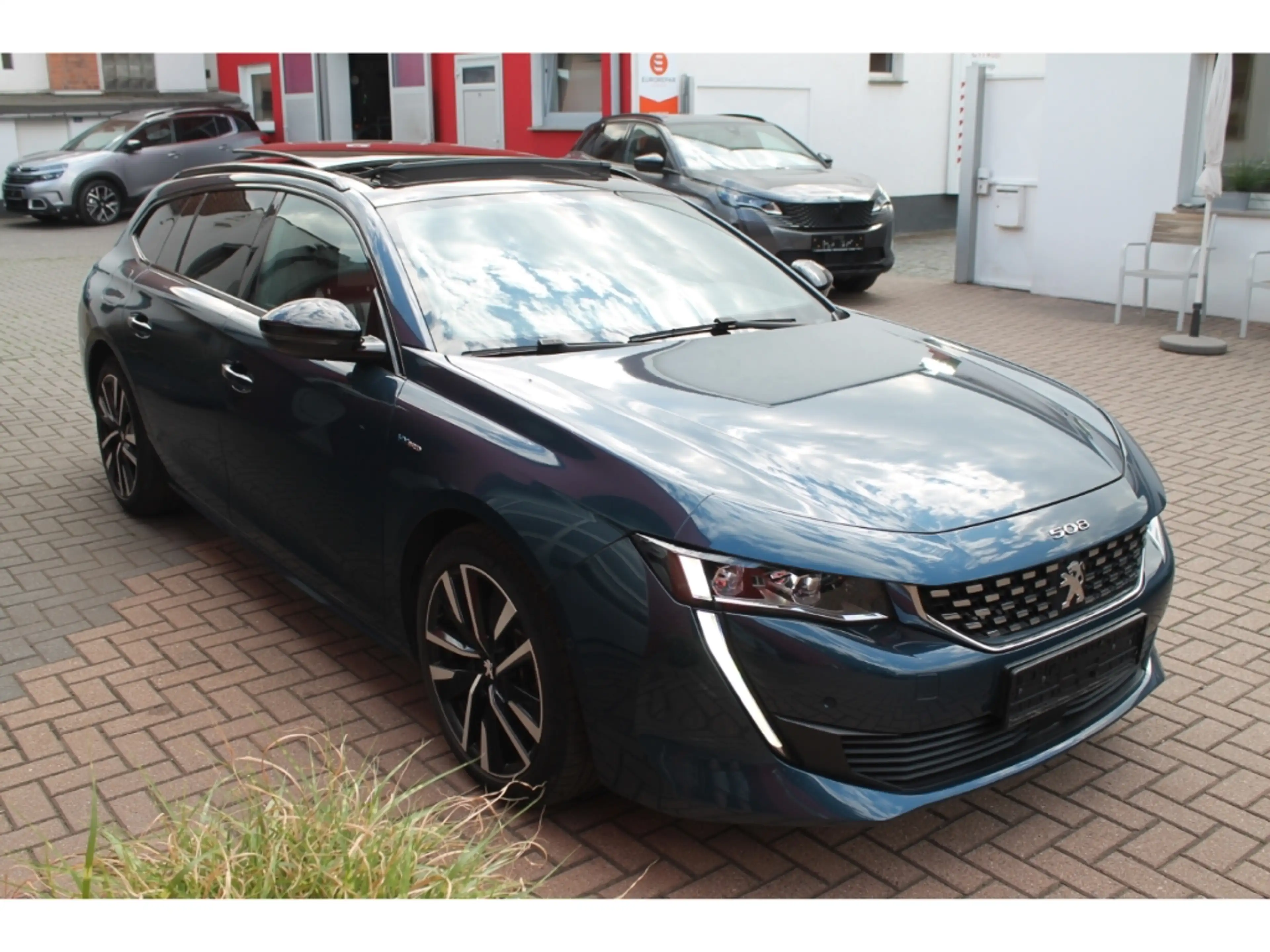 Peugeot 508 SW Hy225 GT Pack Dach Navi 360 eSitz Focal — photo 6