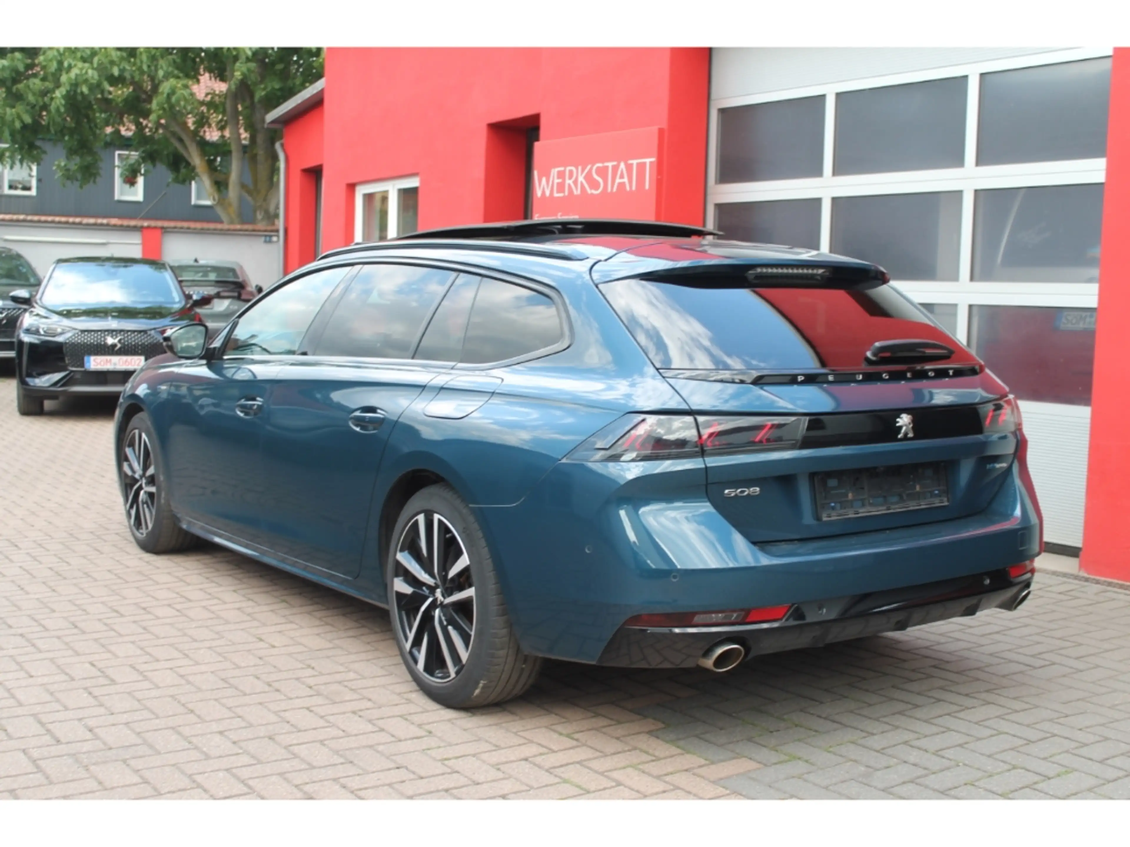 Peugeot 508 SW Hy225 GT Pack Dach Navi 360 eSitz Focal — photo 3