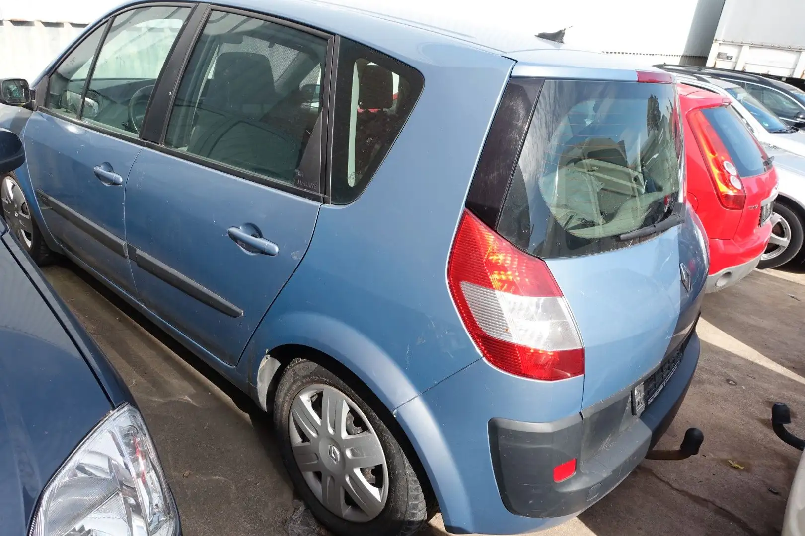 Renault Scenic II Avantage*1.9dCi*KLIMA*AHK*MOTOR ausgeb - 2