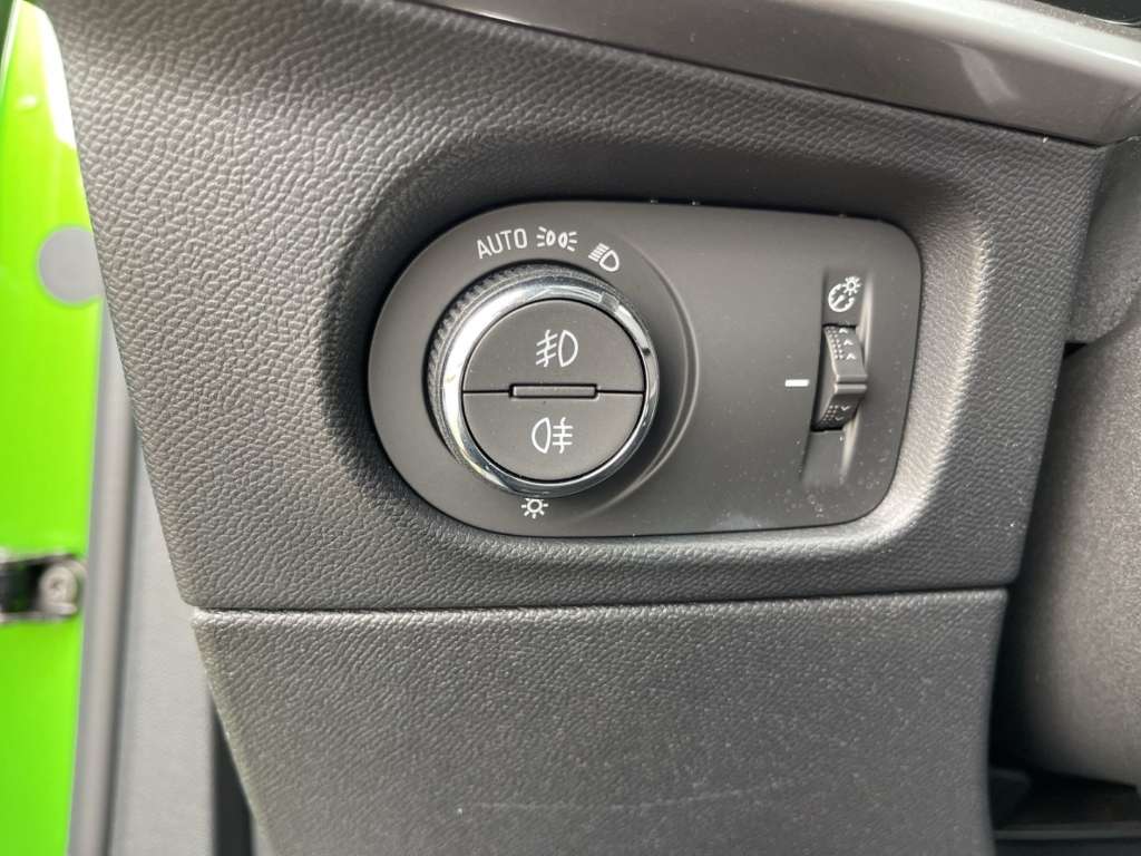 Opel Mokka E