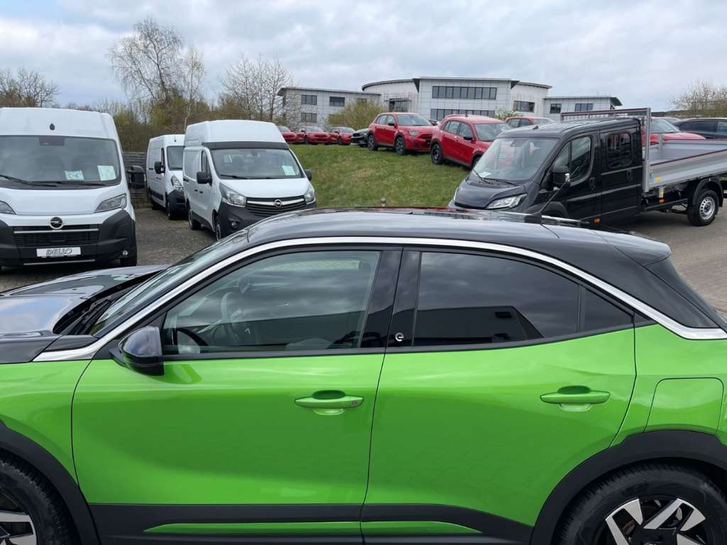 Opel Mokka E