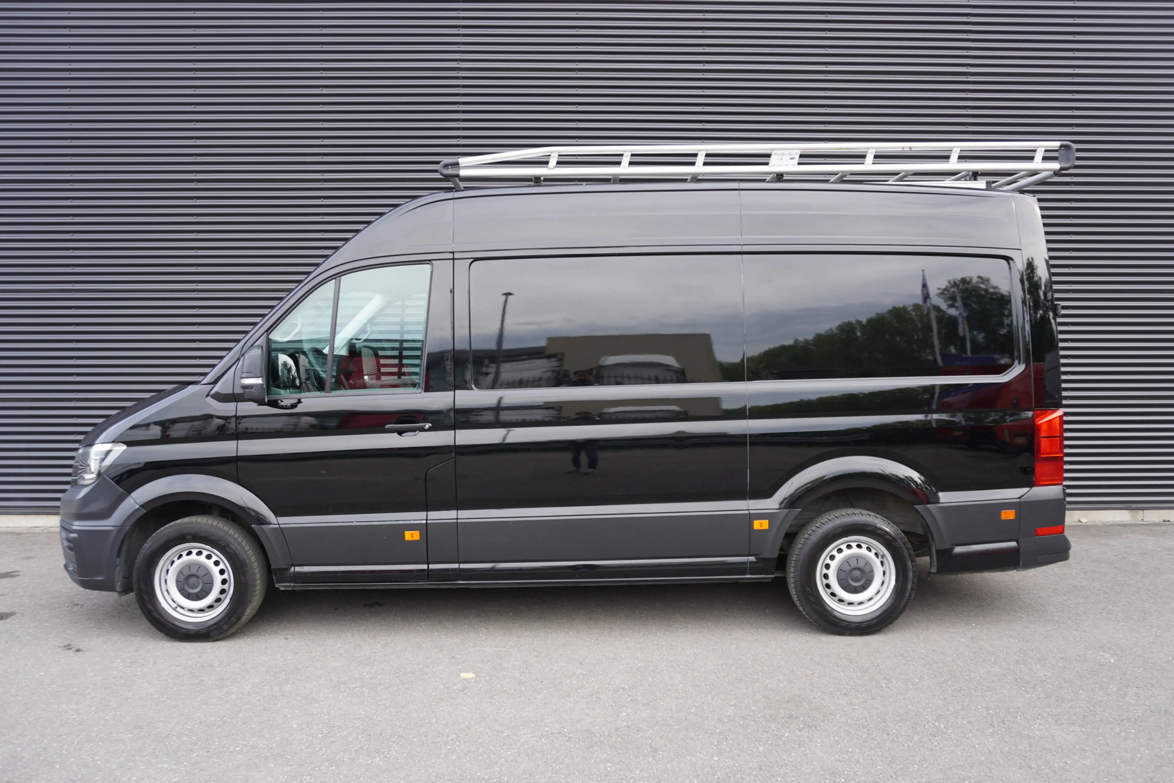 Volkswagen Crafter 140pk L3H3/L2H2 Navigatie Airco Apple Carplay Impe — photo 8