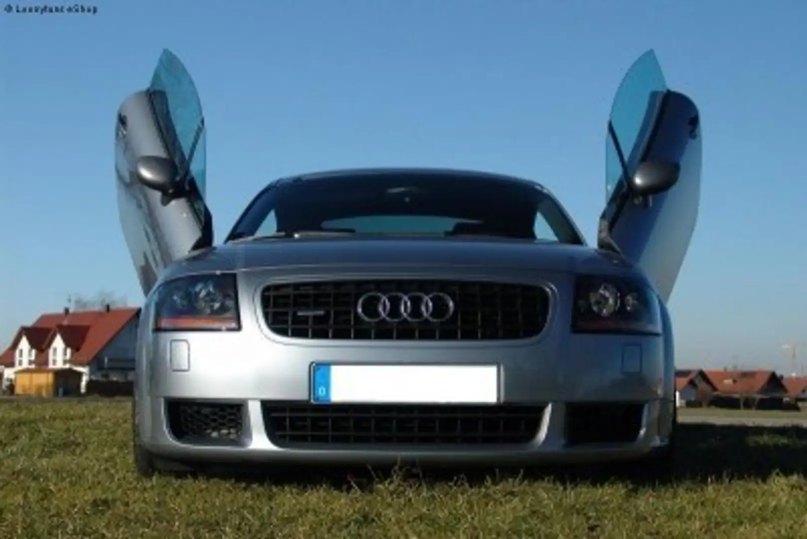 Audi TT 1.8T 20v 280ch s line - 1