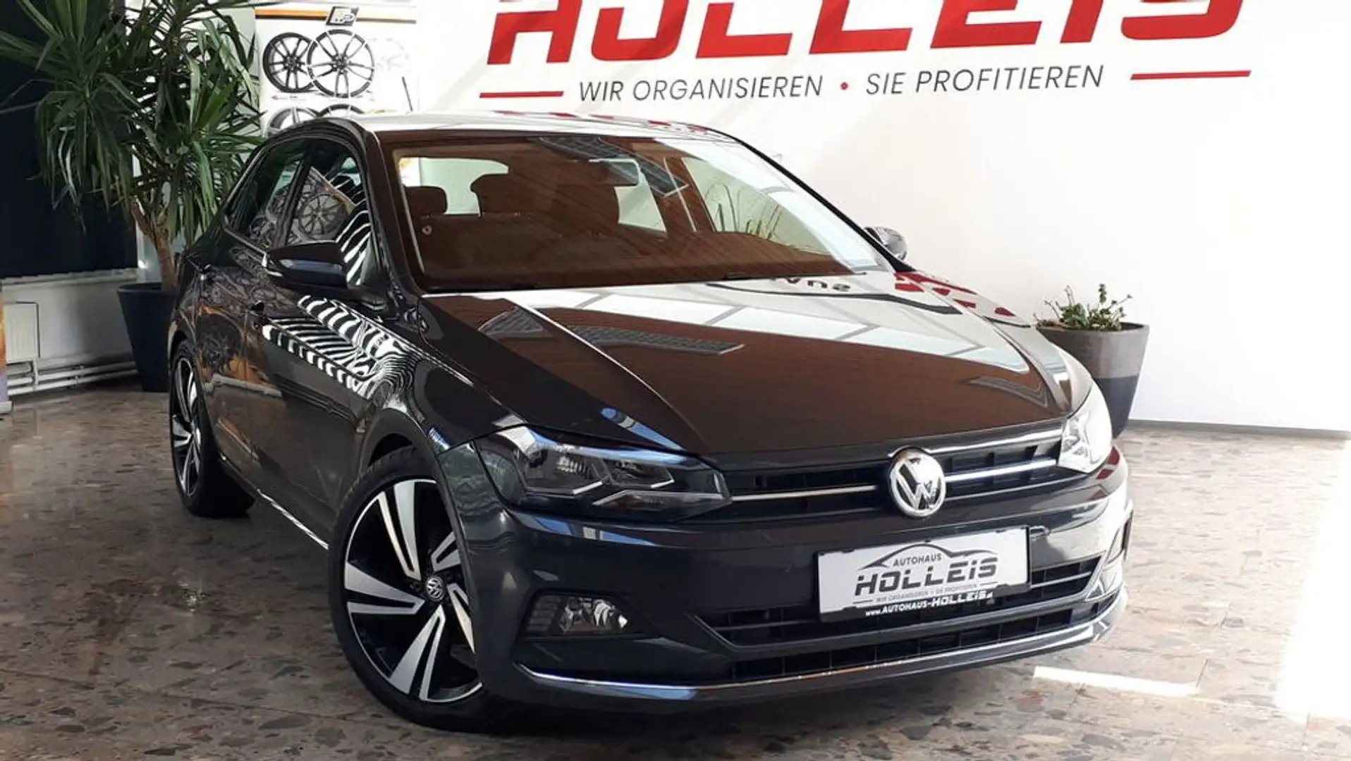 Volkswagen Polo 1,6 TDI 95 Ps Highline Eintausch möglich Grau - 2