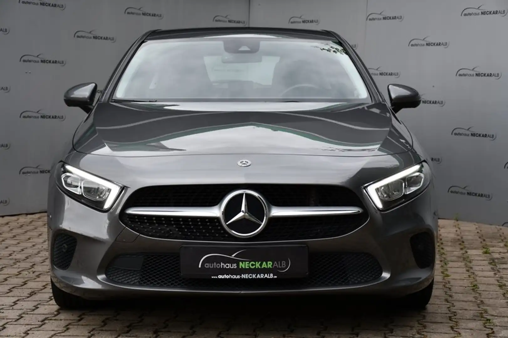 Mercedes-Benz A 200 A 200 Progressive*Virtual*Kamera*Navi*Leder*AHK* Gris - 2