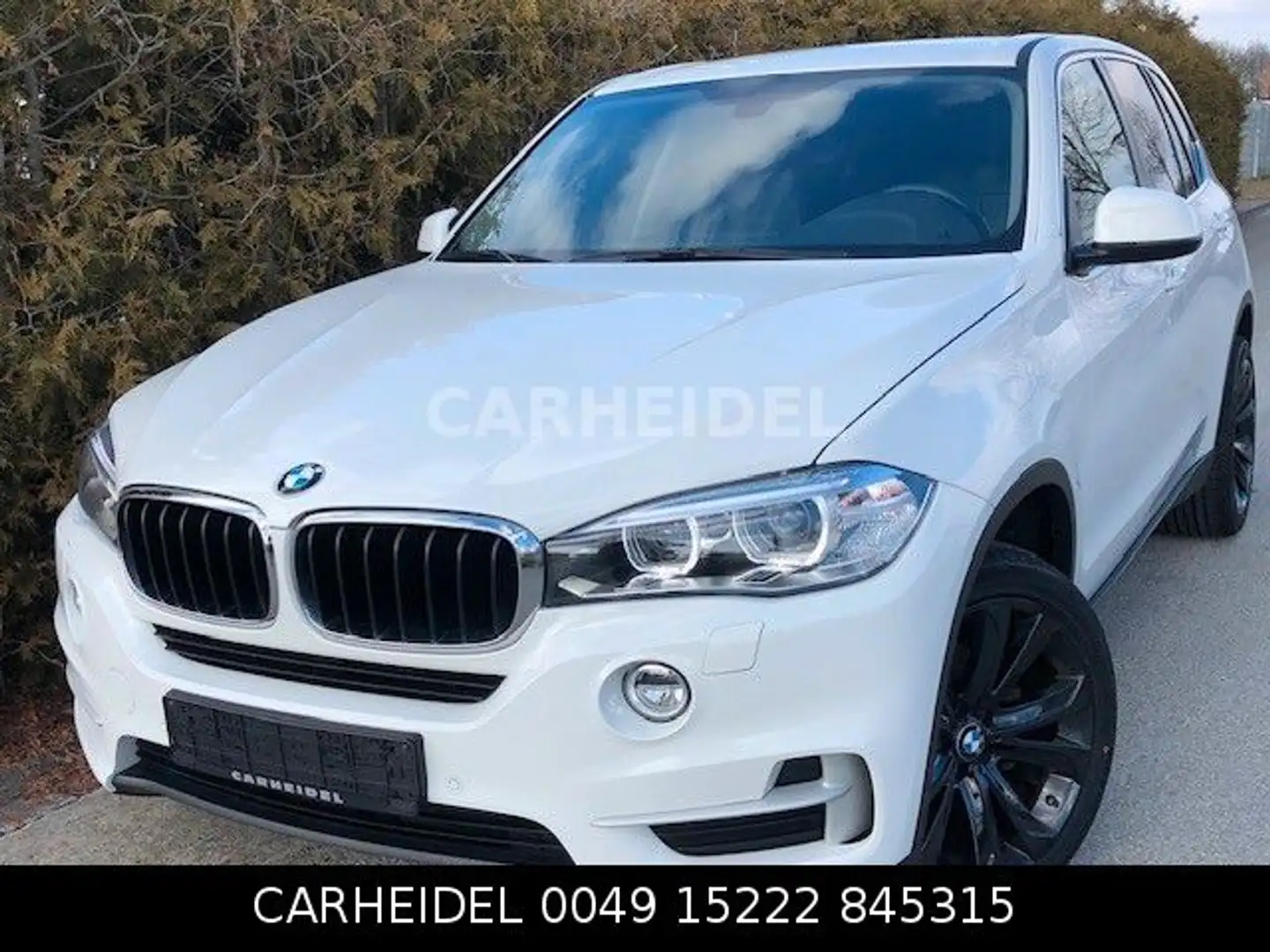 BMW X5 xDrive 30 d Erstbesitz 20ZOLL LEDER NAVI SHZ Fehér - 1