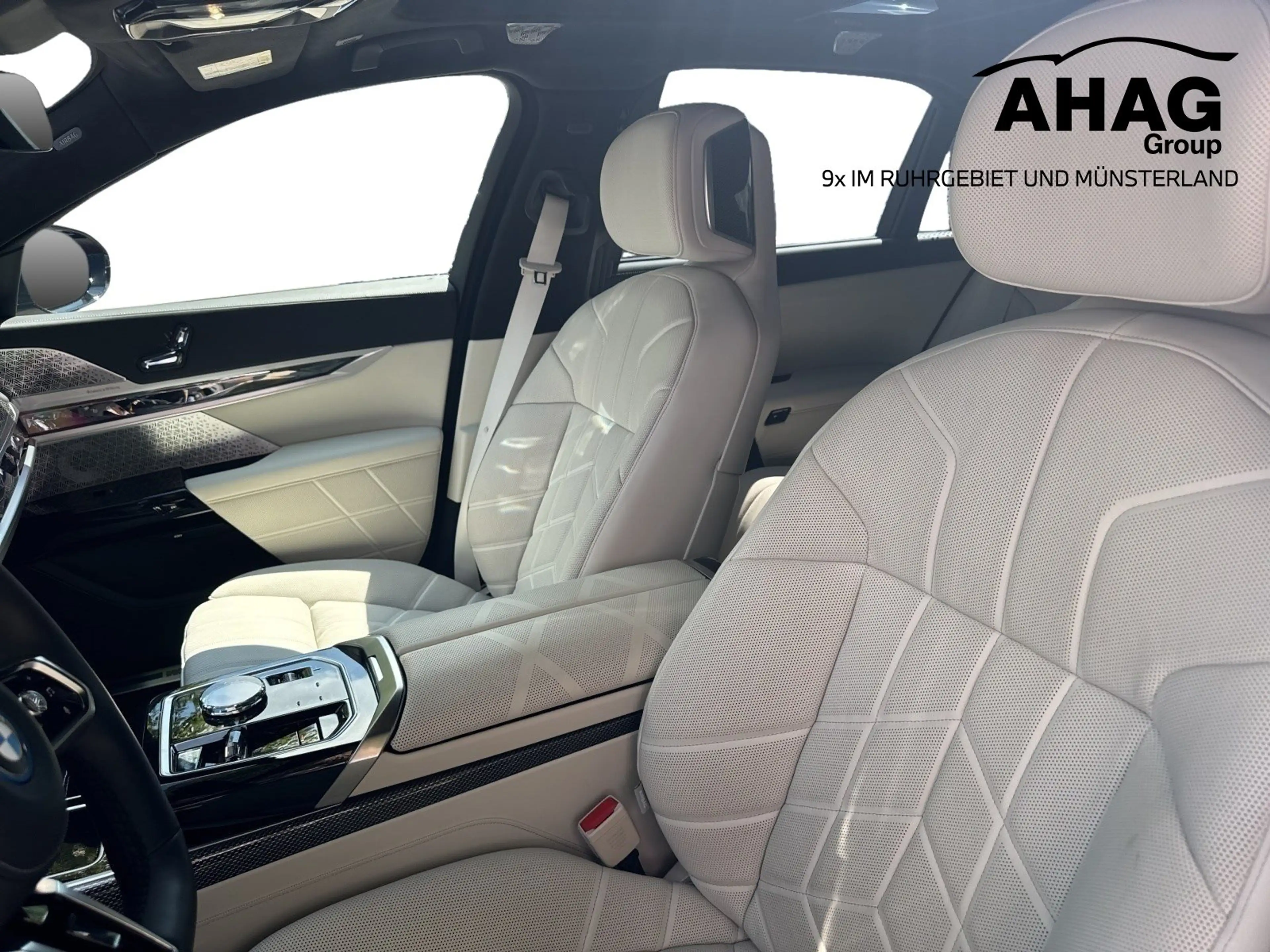 BMW i7 xDrive60 TwoTone Lack - UPE 204T€ — photo 8