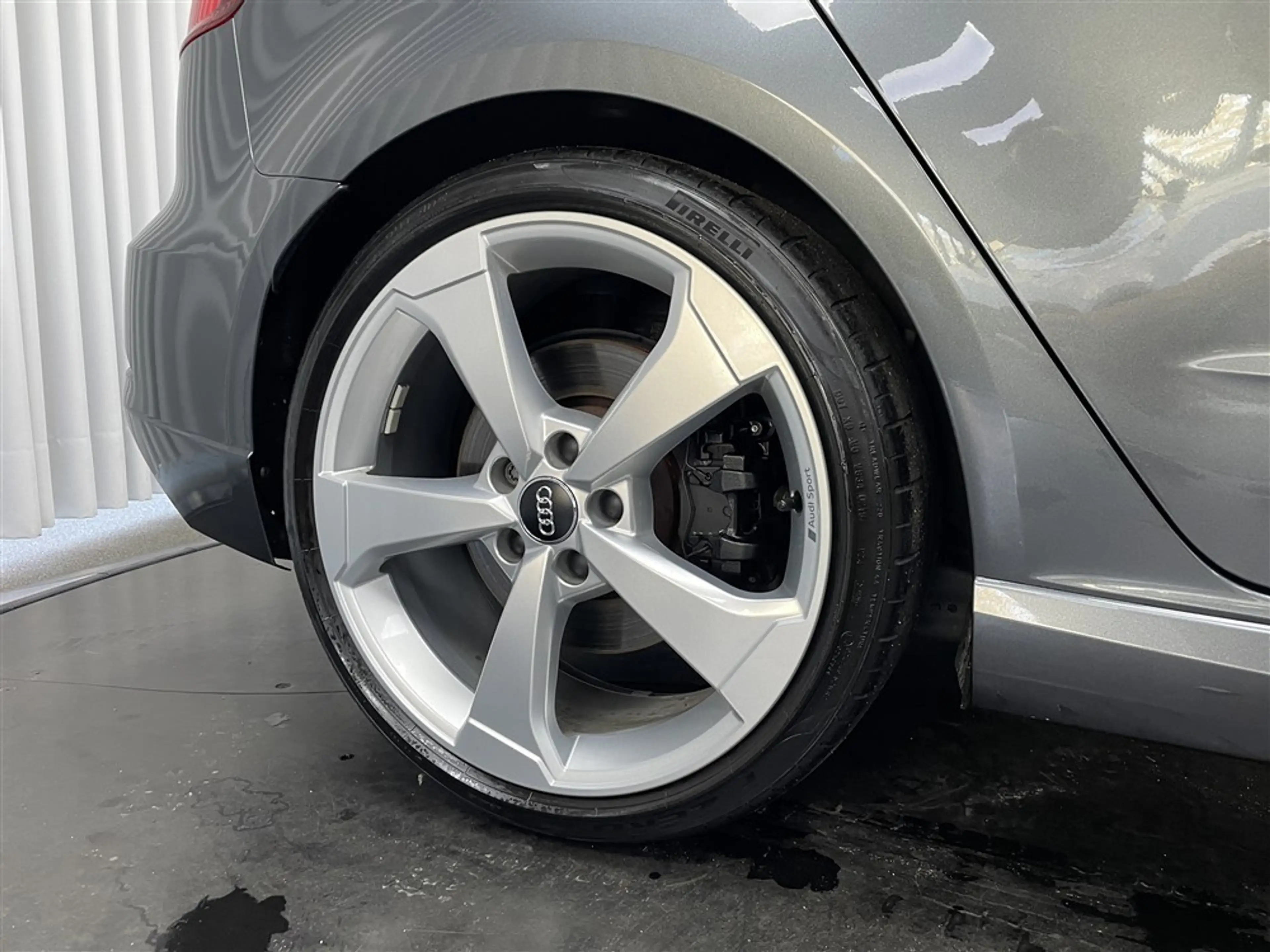 Audi RS3 2.5TFSI QUATTRO — photo 7