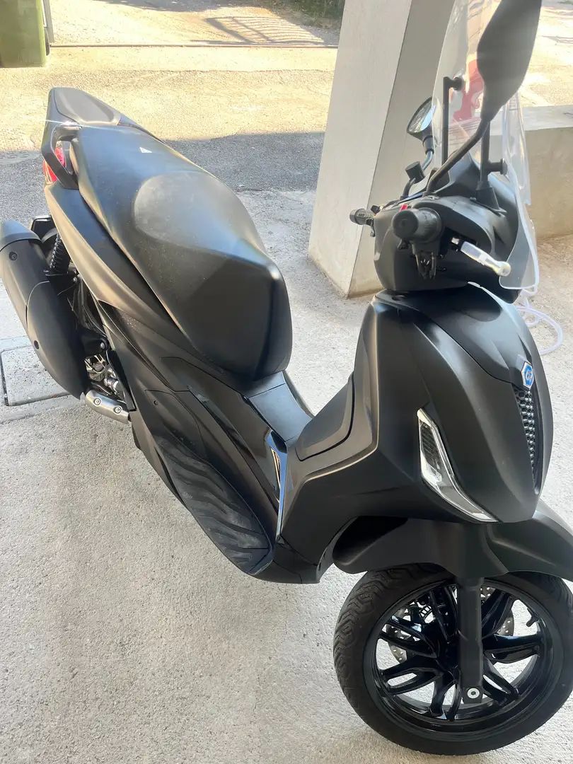 Piaggio Beverly 300 Hpe Nero - 1