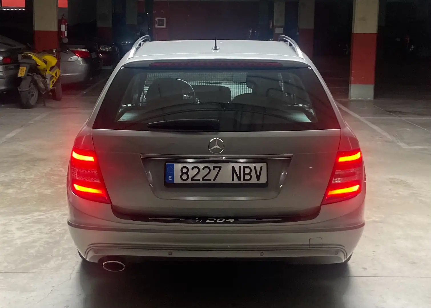 Mercedes-Benz C 220 T CDI DPF (BlueEFFICIENCY) 7G-TRONIC Elegance - 2